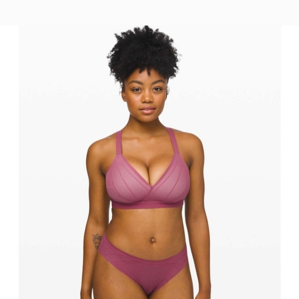 Lululemon Athletica Sports Bra